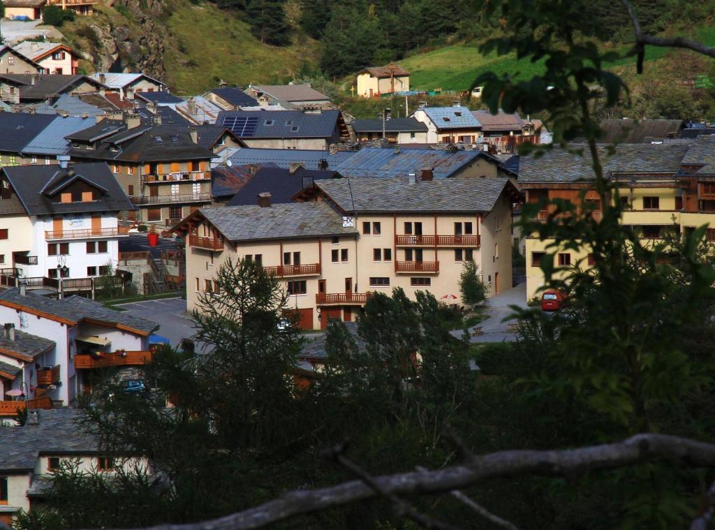 Hotel Restaurant L'Outa Termignon Dış mekan fotoğraf