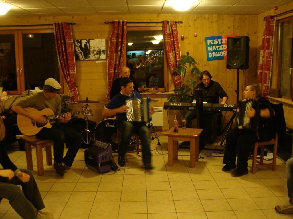 Hotel Restaurant L'Outa Termignon Dış mekan fotoğraf