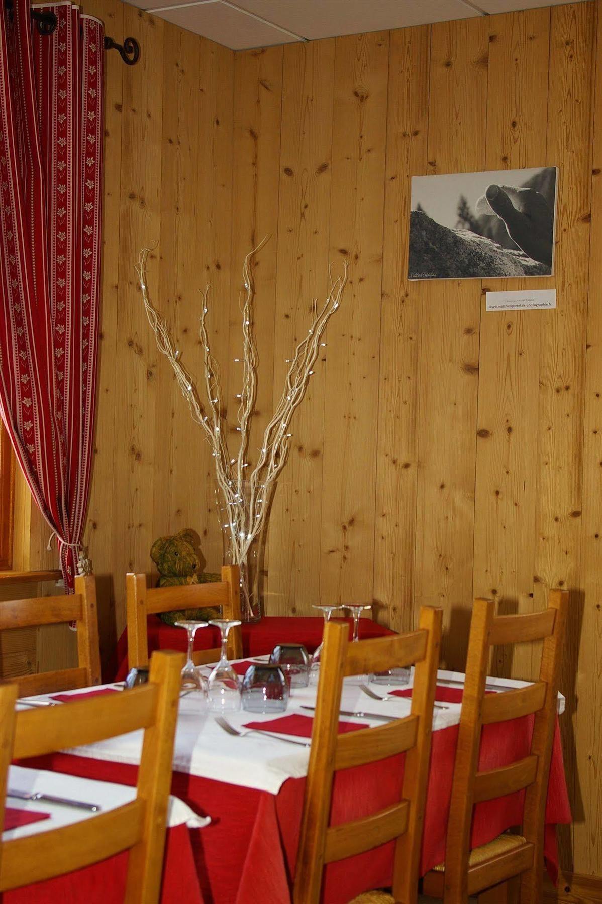 Hotel Restaurant L'Outa Termignon Dış mekan fotoğraf